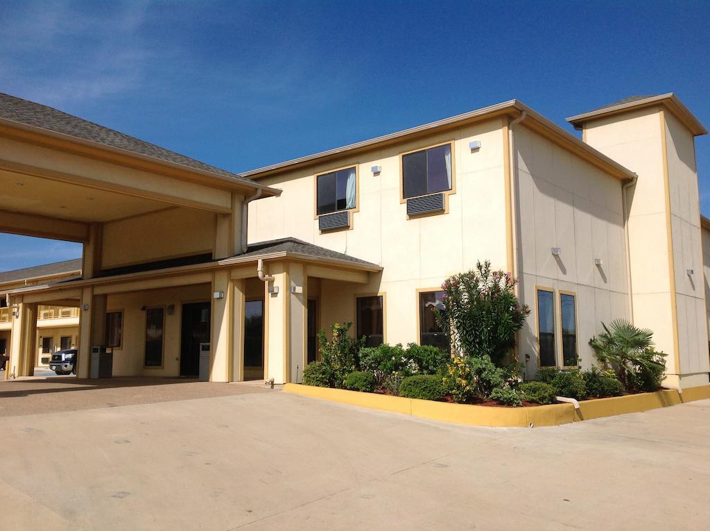 Budgetel Inn And Suites Hearne Extérieur photo